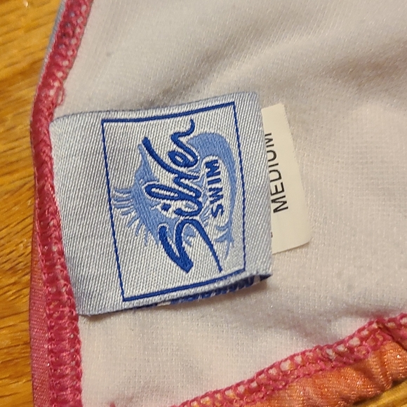 Bikini set - Picture 3 of 4